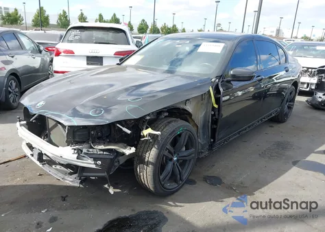 2016 BMW 750I из США, поврежденный, VIN WBA7F0C53GGL99859